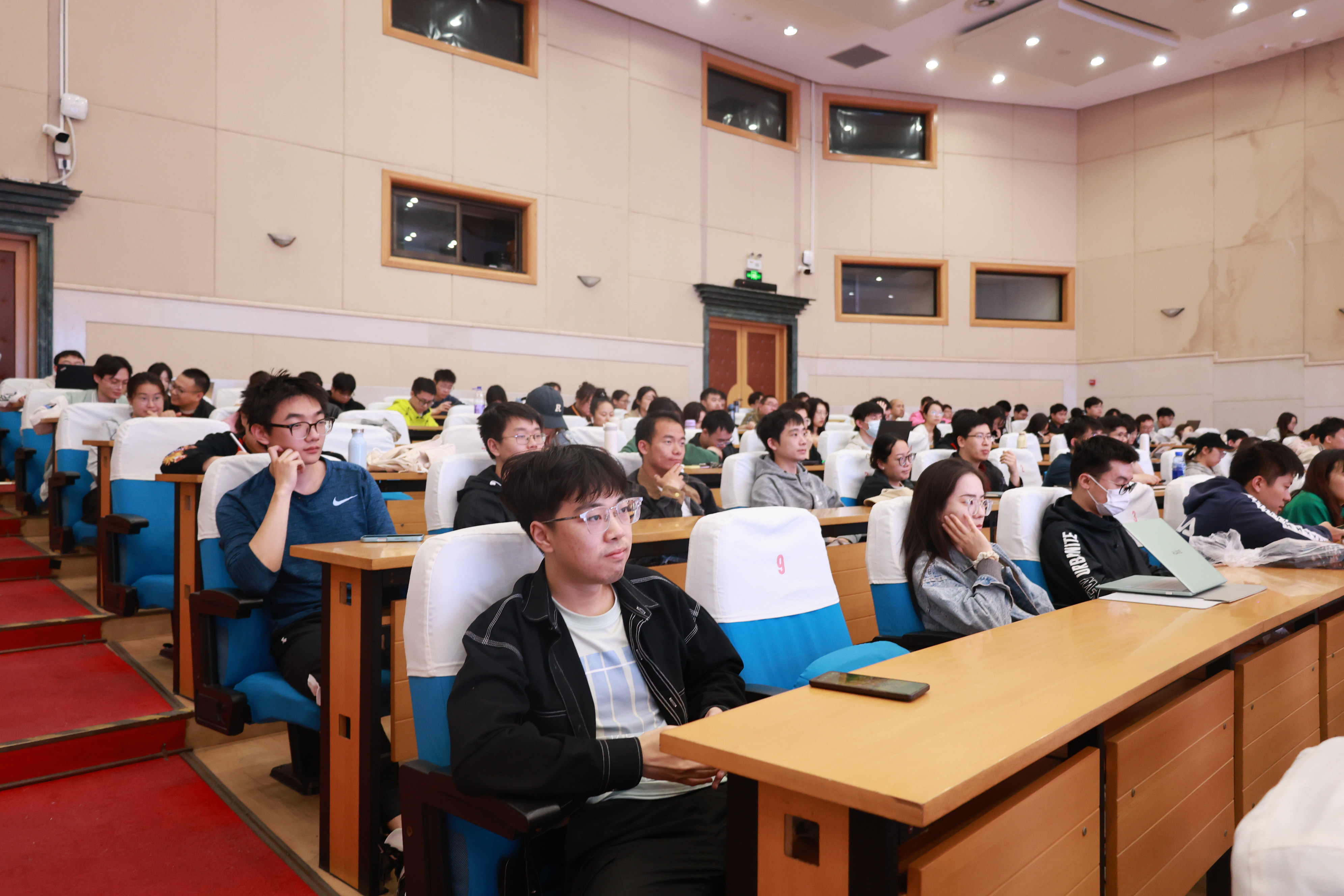 167411237.jpg 图片3.JPG